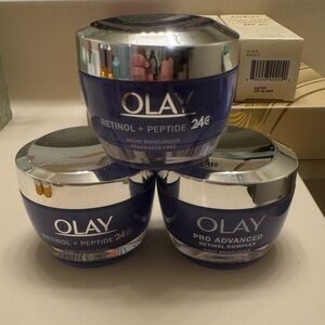 Olay retinol and peptide